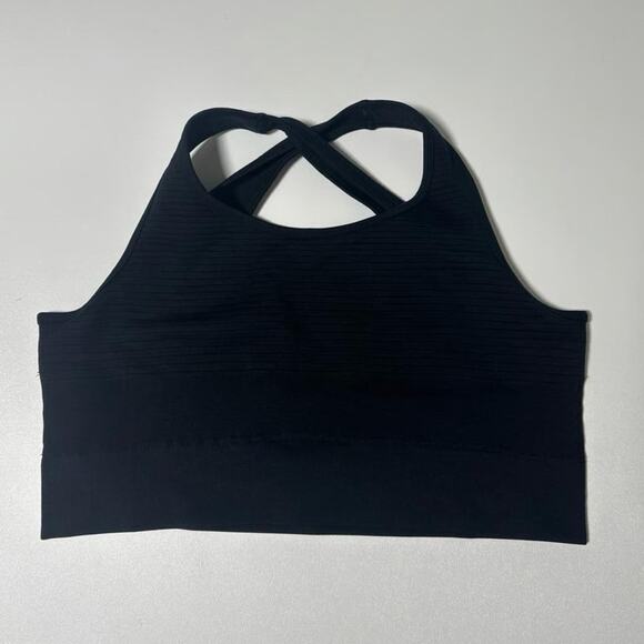 Alphalete Vault Sports Bra - Picture 3 of 7